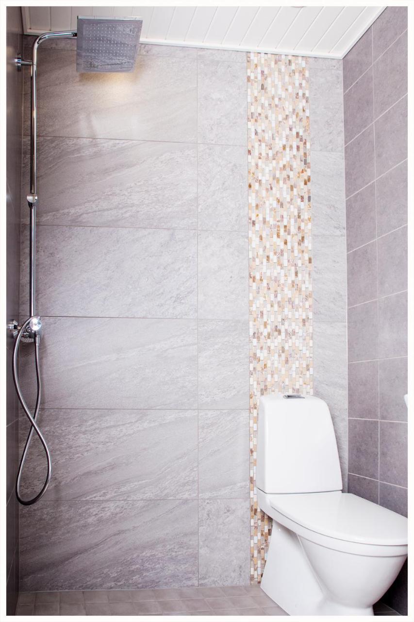 Crystal Arctic Suites Rovaniemi Esterno foto A shower curtain